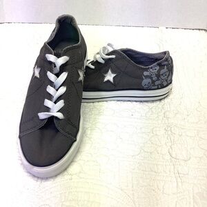 Converse‎ One ⭐️ Star Skulls Guitars Canvas Shoes Junior US 3.5 Grey Worn once